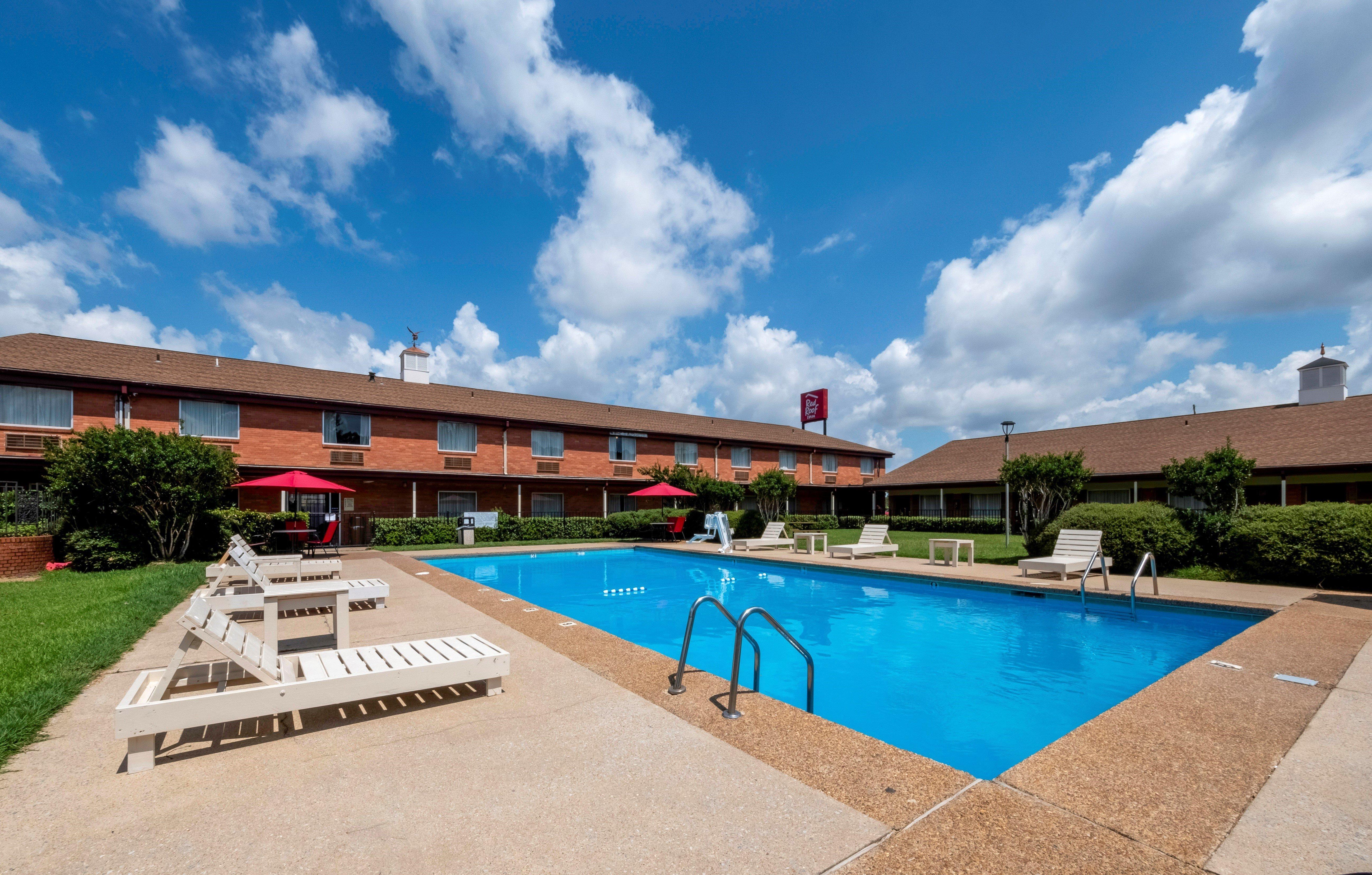 Red Roof Inn Meridian Exterior photo