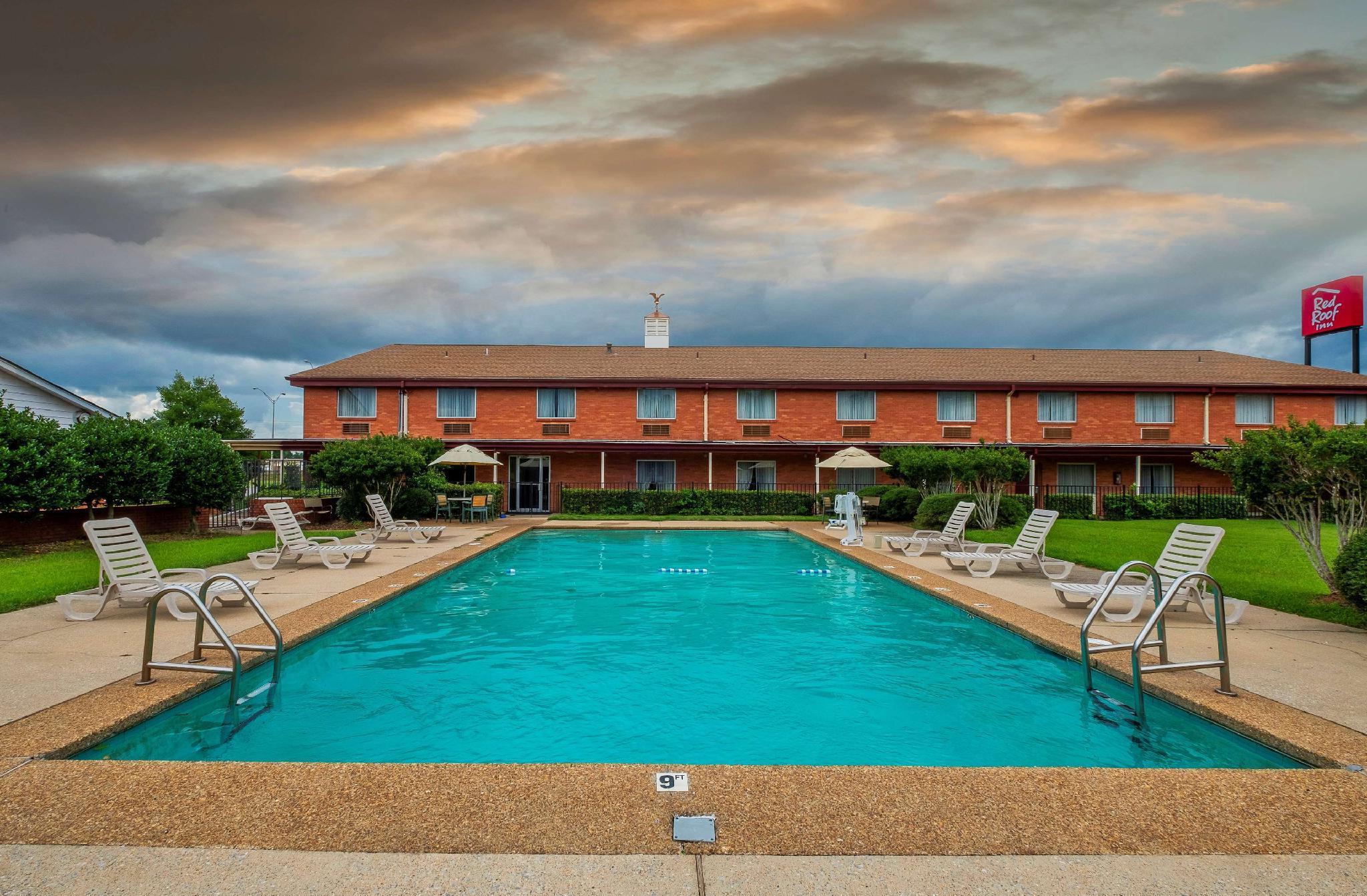 Red Roof Inn Meridian Exterior photo